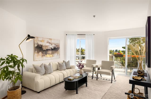 Property photo for 4020 Aurora Avenue N #411, Seattle photo 4