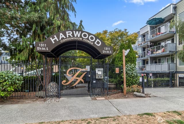 Property photo for 1311 12th Avenue S #A304, Seattle photo 3