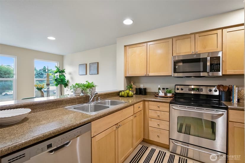 Property photo for 1311 12th Avenue S #A304, Seattle photo 15