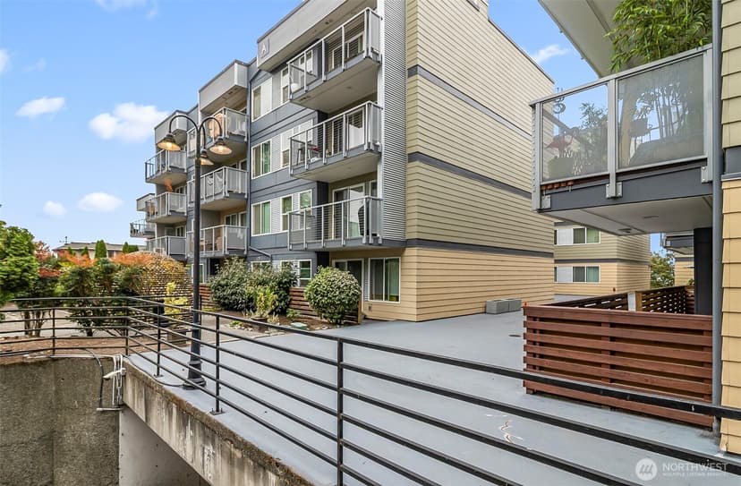 Property photo for 1311 12th Avenue S #A304, Seattle
