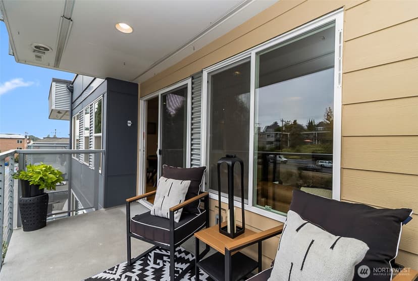 Property photo for 1311 12th Avenue S #A304, Seattle photo 30