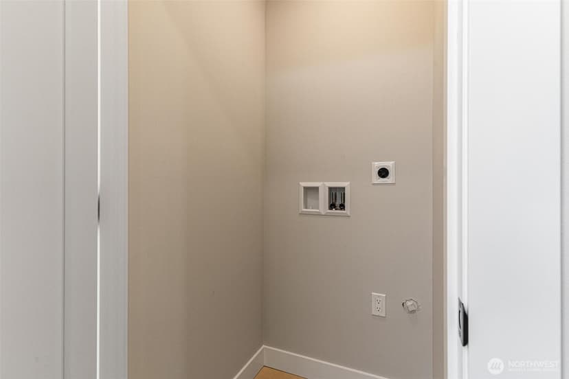Property photo for 1616 S Juneau Street, Seattle photo 15