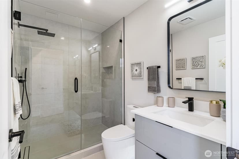 Property photo for 1616 S Juneau Street, Seattle photo 12