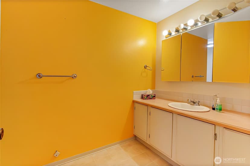 Property photo for 7902 Onyx Court SW, Lakewood photo 7