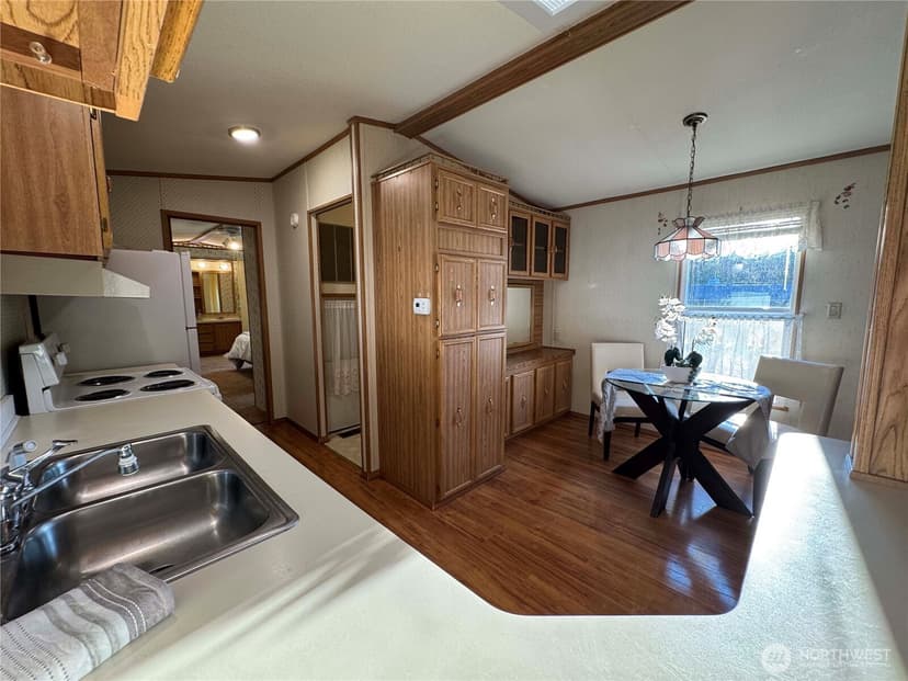 Property photo for 8760 State Hwy 303 NE #L, Bremerton photo 18