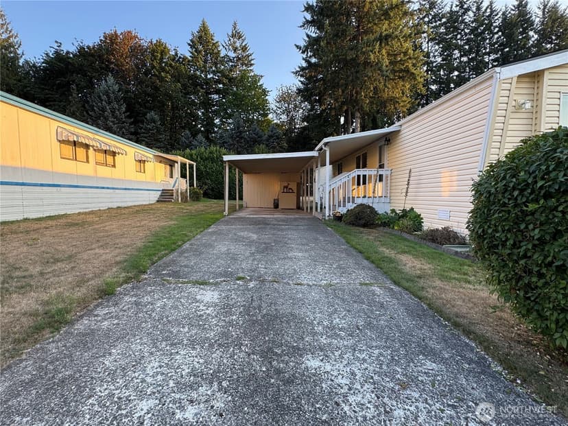 Property photo for 8760 State Hwy 303 NE #L, Bremerton photo 31