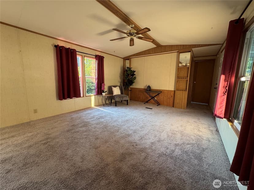 Property photo for 8760 State Hwy 303 NE #L, Bremerton photo 4