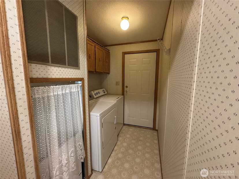 Property photo for 8760 State Hwy 303 NE #L, Bremerton photo 10