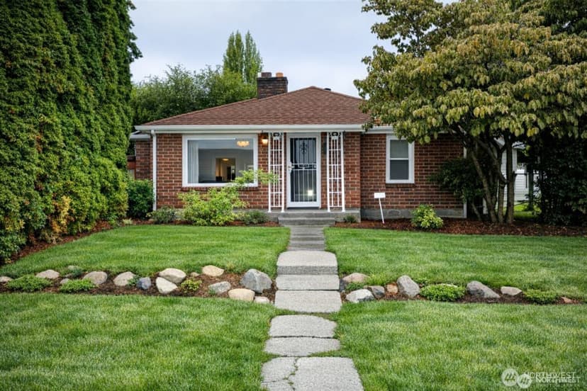 Property photo for 12037 71st Avenue S, Seattle