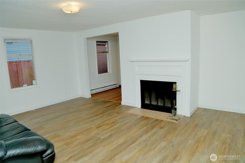 Property photo for 12037 71st Avenue S, Seattle photo 2