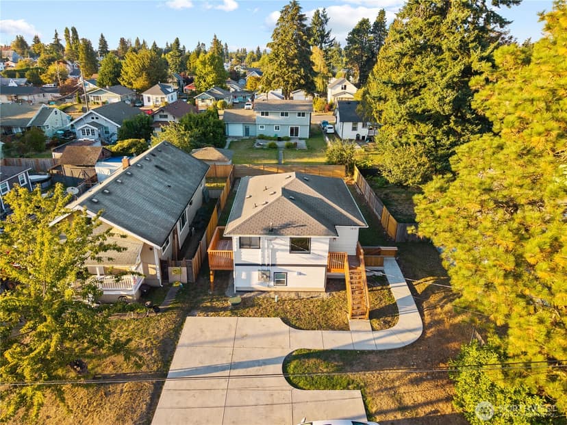 Property photo for 1415 S 56th Street, Tacoma photo 25