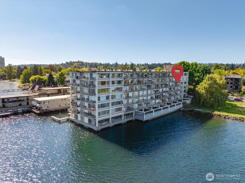 Property photo for 2040 43rd Avenue E #402, Seattle photo 31