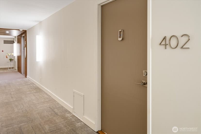 Property photo for 2040 43rd Avenue E #402, Seattle photo 22