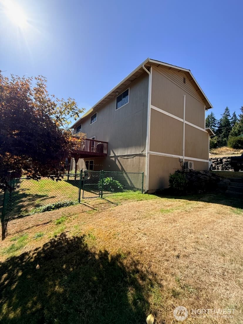 Property photo for 3467 Partridge Hollow NE, Bremerton photo 25