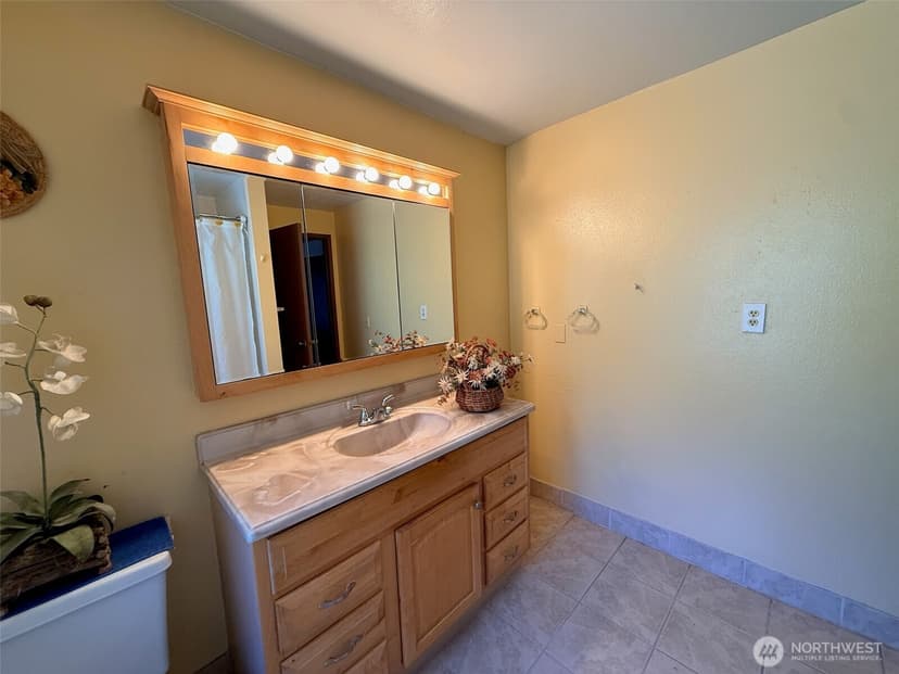 Property photo for 3467 Partridge Hollow NE, Bremerton photo 20