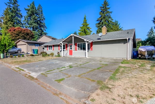 Property photo for 2720 SW 332nd Court, Federal Way photo 2