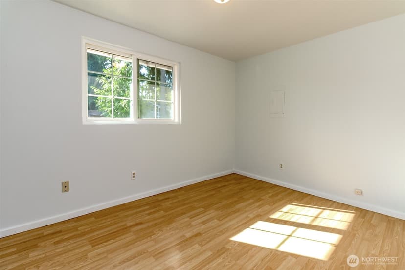 Property photo for 2720 SW 332nd Court, Federal Way photo 12