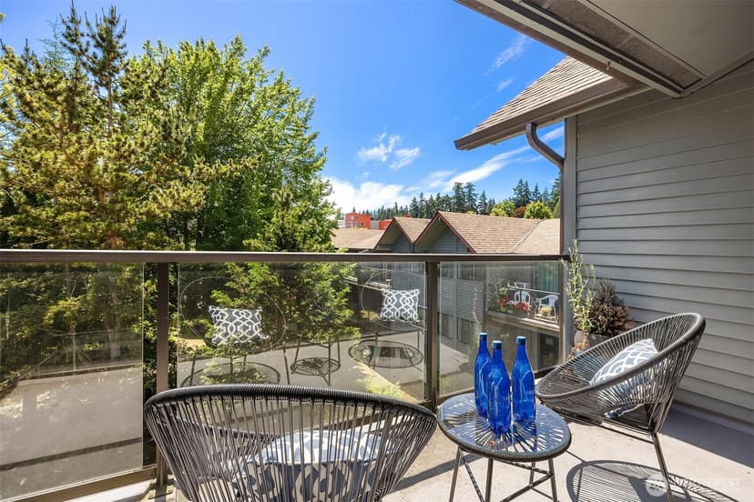 Property photo for 19428 Aurora Avenue N #427, Shoreline photo 4