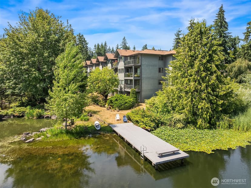 Property photo for 19428 Aurora Avenue N #427, Shoreline photo 19