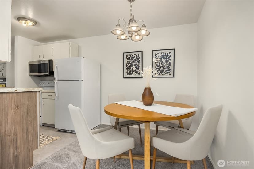 Property photo for 19428 Aurora Avenue N #427, Shoreline photo 9