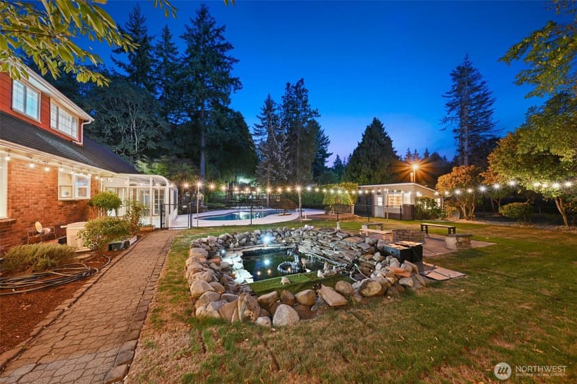 Property photo for 10828 Lake Steilacoom Drive SW, Lakewood photo 32