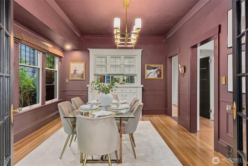 Property photo for 2553 5th Avenue N, Seattle photo 12