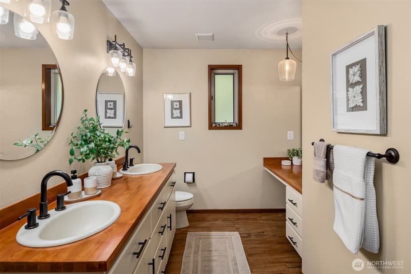 Property photo for 32219 NE 193rd Street, Duvall photo 20