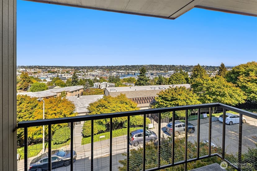 Property photo for 3661 24th Place W #406, Seattle photo 16