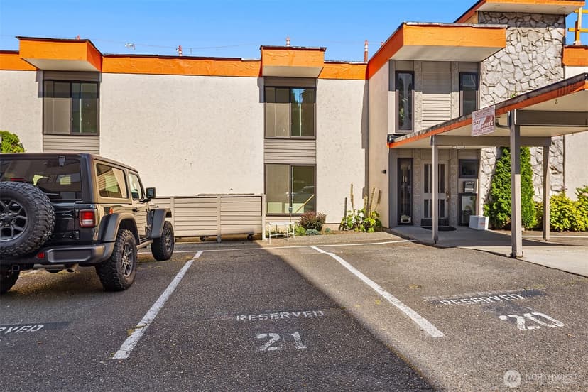 Property photo for 3661 24th Place W #406, Seattle photo 24