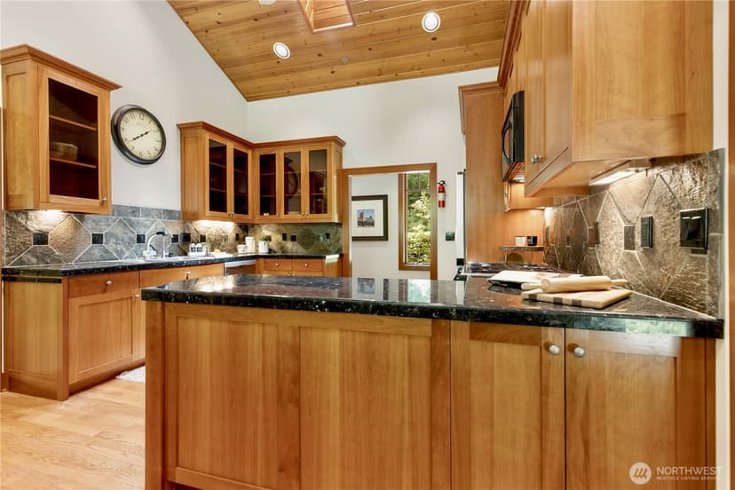 Property photo for 36915 NE 98th Street, Carnation photo 14