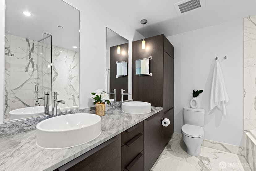 Property photo for 737 Olive Way #3509, Seattle photo 18