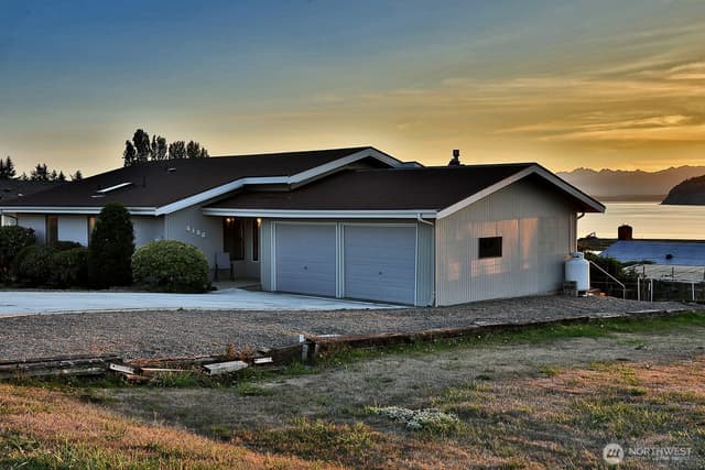 Property photo for 6160 Cherry Tree Court, Clinton photo 5