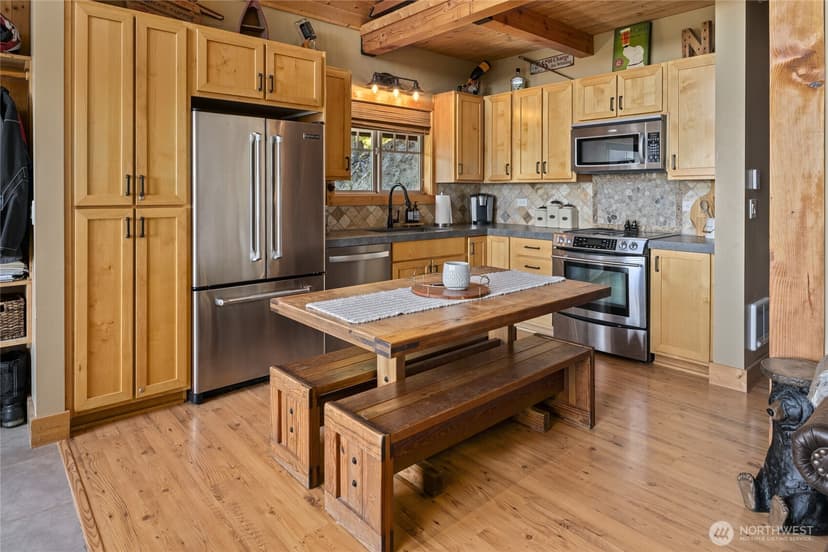 Property photo for 430 Skull Springs Road, Cle Elum photo 9