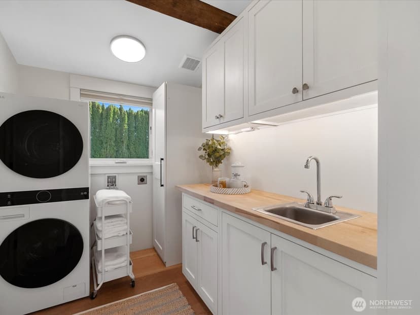 Property photo for 5504 318th Avenue NE, Carnation photo 20