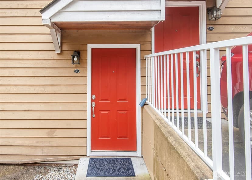 Property photo for 301 W Raye Street #105, Seattle photo 10