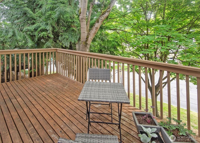 Property photo for 301 W Raye Street #105, Seattle photo 9