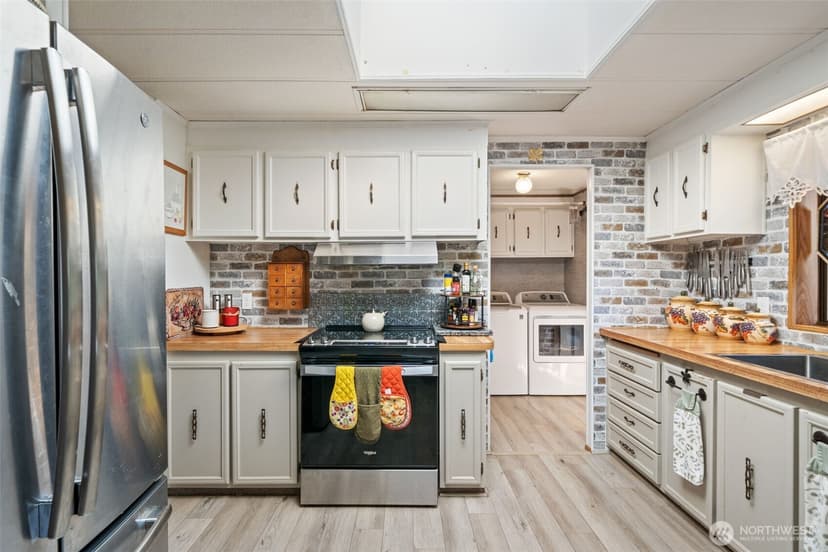 Property photo for 6521 SW Mile Hill Drive #23, Port Orchard photo 15