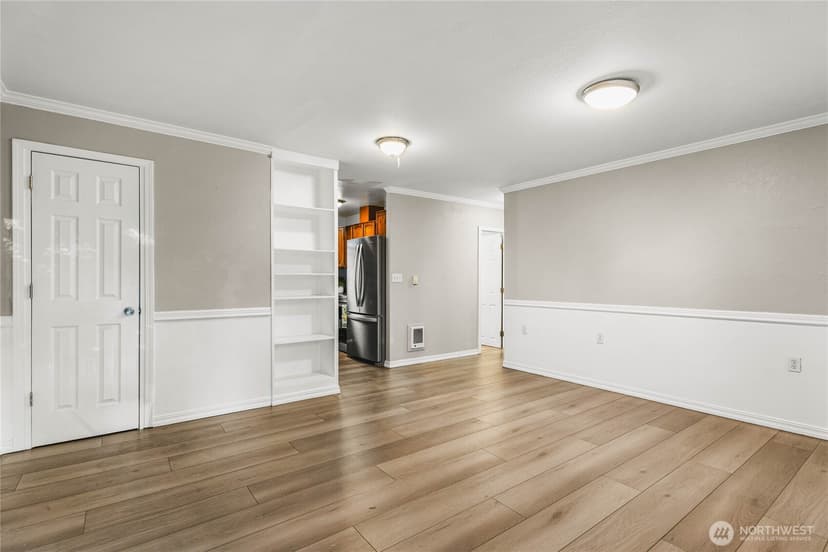 Property photo for 754 2nd Avenue N, Kent photo 3