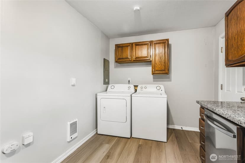Property photo for 754 2nd Avenue N, Kent photo 15