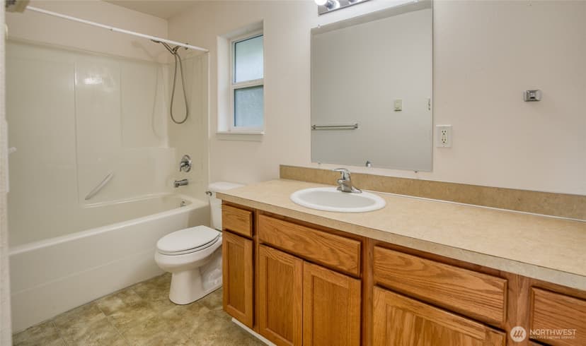 Property photo for 184 Bass Avenue NE, Ocean Shores photo 35