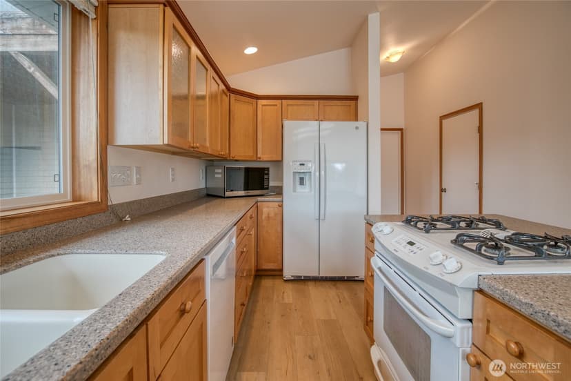 Property photo for 184 Bass Avenue NE, Ocean Shores photo 14