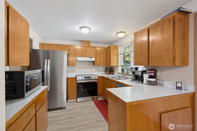 Property photo for 5611 99th Street Ct E, Puyallup photo 9