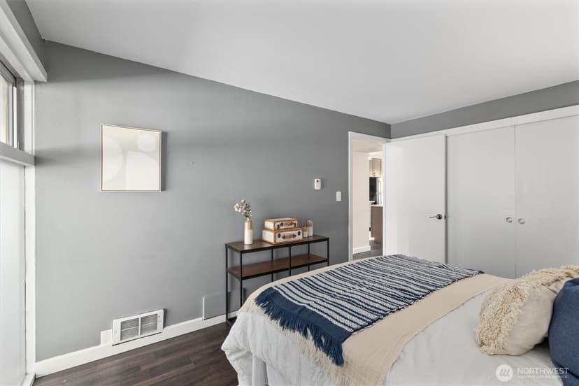 Property photo for 1740 Melrose Avenue #203, Seattle photo 18