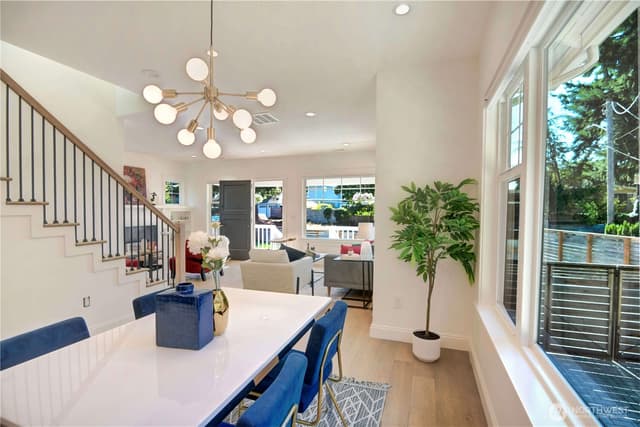 Property photo for 400 NW Puget Drive, Seattle photo 4