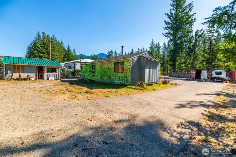 Property photo for 45100 SE North Bend Way, North Bend photo 3