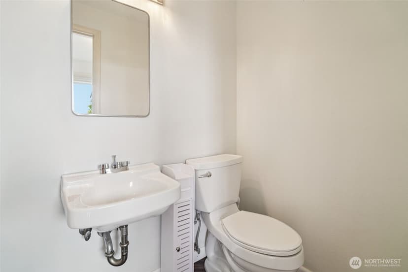 Property photo for 715 35th Street, Everett photo 15