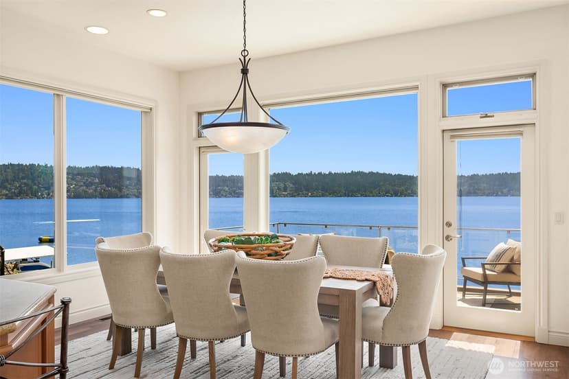 Property photo for 830 W Lake Sammamish Parkway NE, Bellevue photo 8