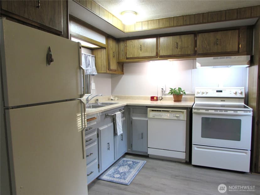 Property photo for 5220 176th Street SW #27, Lynnwood photo 9