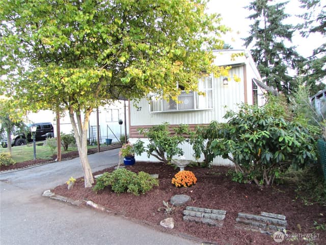 Property photo for 5220 176th Street SW #27, Lynnwood photo 2