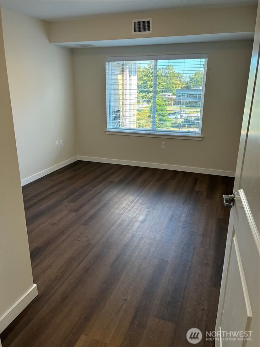 Property photo for 3803 17th Street SW #302, Puyallup photo 11